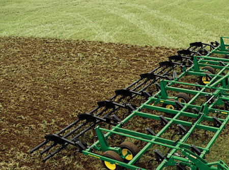 240 Coil-Tine Chisel Plow Harrow