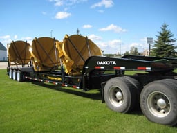 Dakota Three Pod Trailer 390 Product Photo