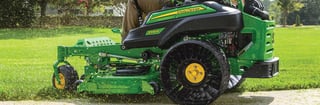 John Deere Commercial Zero Turn Ztrak Mowers