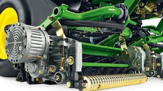 John Deere 6500A E-Cut™ Hybrid Product Image