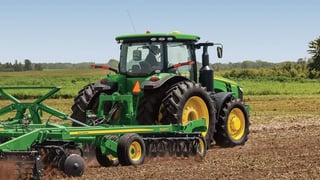 John Deere 8320R Product Image