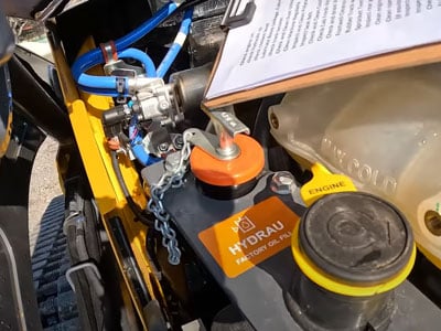 hydraulic fluid checks on 333g