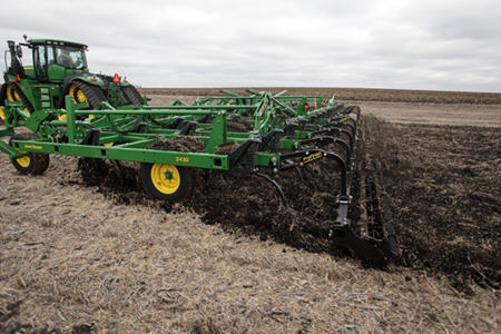 Knife-edge rolling basket for the 2430 Chisel Plow