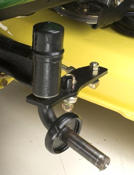 Steering spindle (X570 shown)