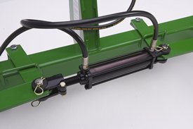 Hydraulic kit creates ease for the operator