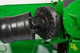 540-rpm overrunning and slip clutch