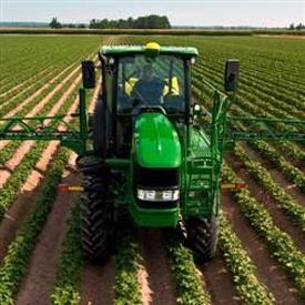 Comfort, quality, and machine uptime are focus of new John Deere Sprayers