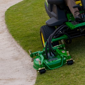 Right deck fully extended for bunker trimming