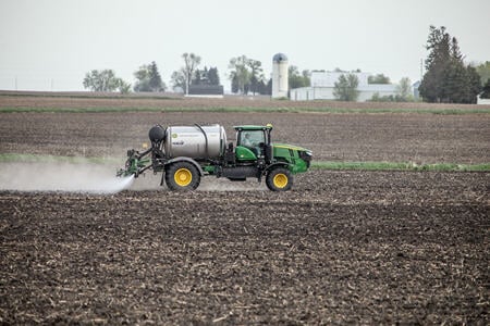 LS475 applying in the field