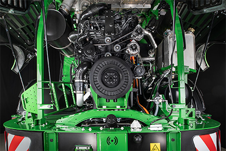 John Deere 18L (1098-cu in.) JD18X engine