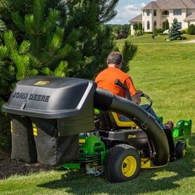 Z335E equipped with optional rear bagger