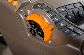 Hand throttle feature