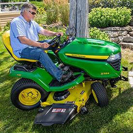 Four-wheel steer maneuverability