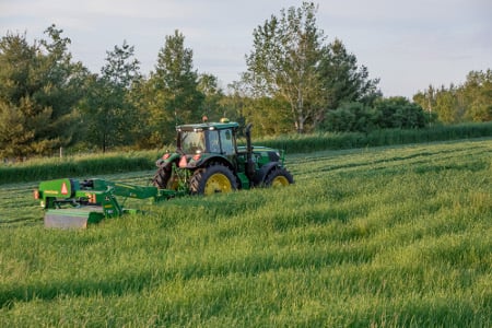 John Deere 6155M and 835 Mower Conditioner with StarFire 6000 Receiver and JDLink