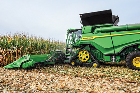 X Series harvesting high-moisture corn