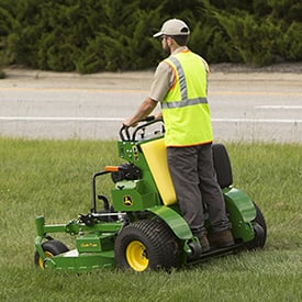 QuikTrak© Mower mowing lawn (652R shown)