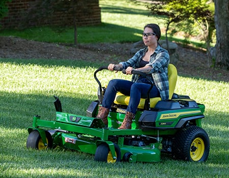 Z315E ZTrak© with 42A Mower Deck