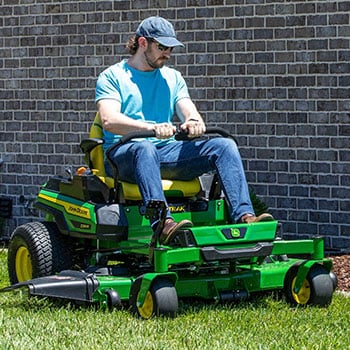 ZTrak© Z330R with 54A Mower Deck 