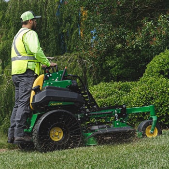 Q850R QuikTrak Mower