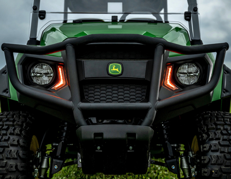 LED front turn signals with amber lens (select comfort and convenience package)