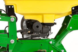 RowCommand clutch on MaxEmerge 5 with 105.7-L (3-bu) hopper