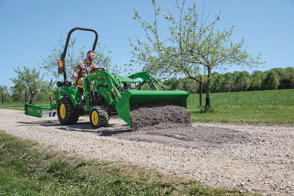 Pre-Owned John Deere 1023E Compact Tractor with 120R Loader in Loxahatchee, FL Photo 2