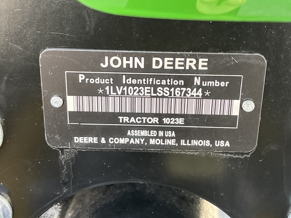 Pre-Owned John Deere 1023E in Okeechobee, FL Photo 5