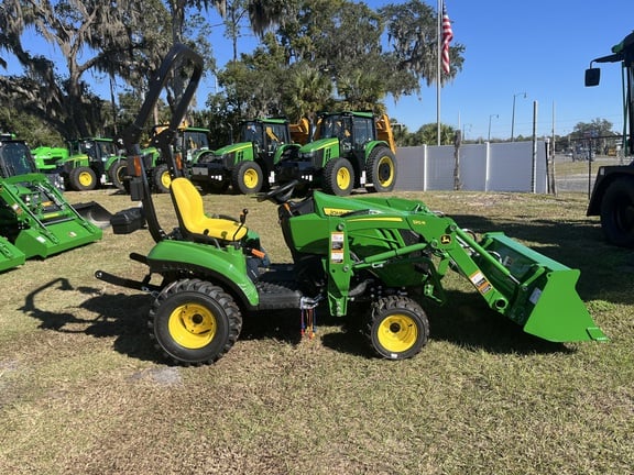 Image of John Deere 1023E