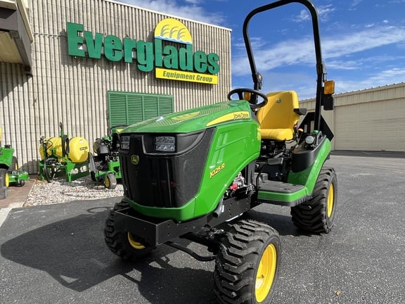 Image of John Deere 1025R