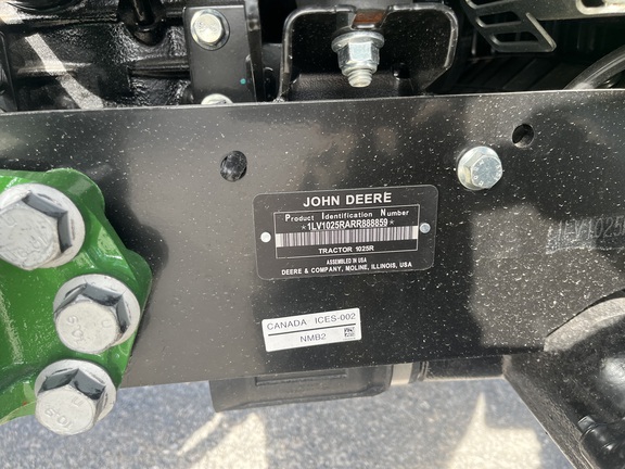 Pre-Owned John Deere 1025R in Brooksville, FL Photo 6