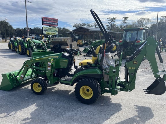 Image of John Deere 1025R
