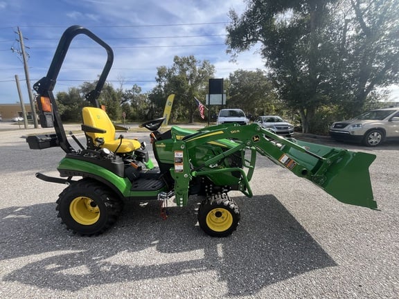 Image of John Deere 1025R