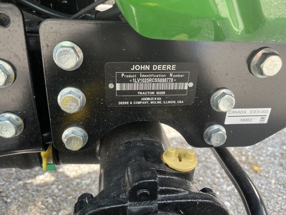 Pre-Owned John Deere 1025R in North Port, FL Photo 5
