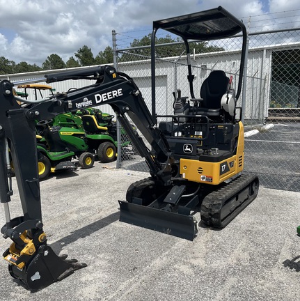 Image of John Deere 17 P