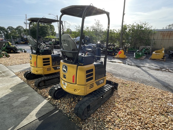 Image of John Deere 17G