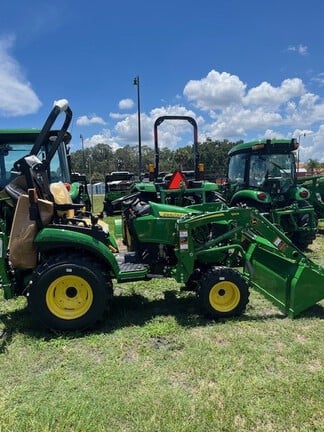 Pre-Owned John Deere 2025R in Leesburg, FL Photo 5