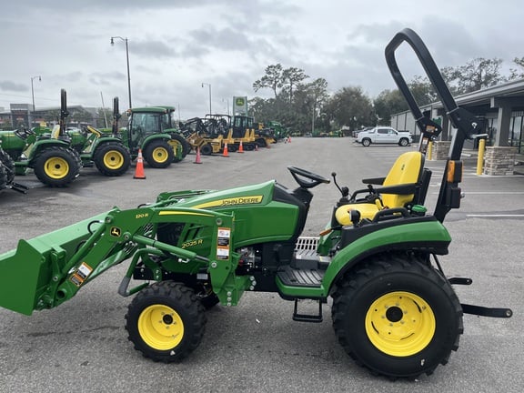 Image of John Deere 2025R