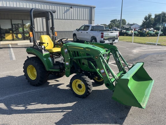 Image of John Deere 2032R