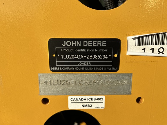 Pre-Owned John Deere 204 G in Fort Myers, FL Photo 6