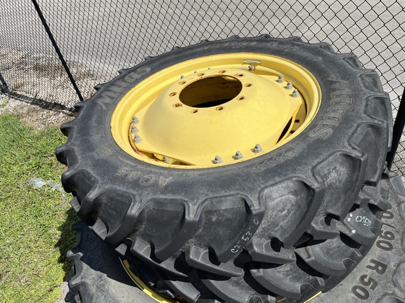 Image of John Deere 2309550 Set of Tires