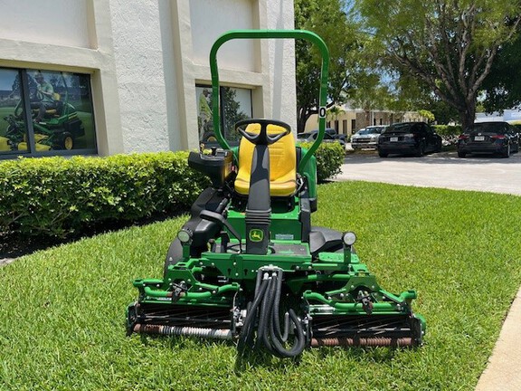 Pre-Owned John Deere 2400 in Boynton Beach, FL Photo 5