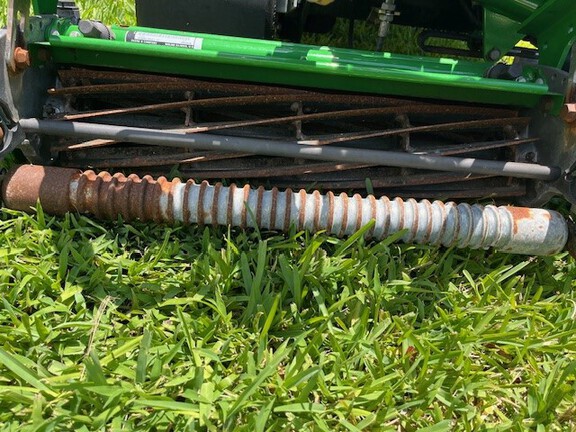 Pre-Owned John Deere 2400 in Boynton Beach, FL Photo 6