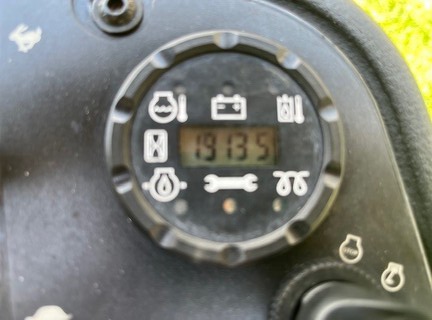Pre-Owned John Deere 2400 in Boynton Beach, FL Photo 8