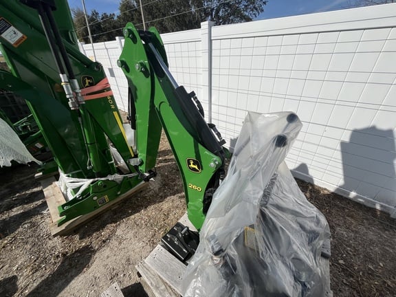 Image of John Deere 260