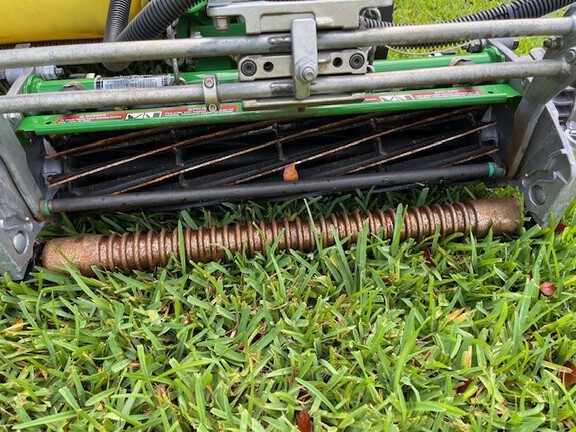 Pre-Owned John Deere 2700E in Boynton Beach, FL Photo 5