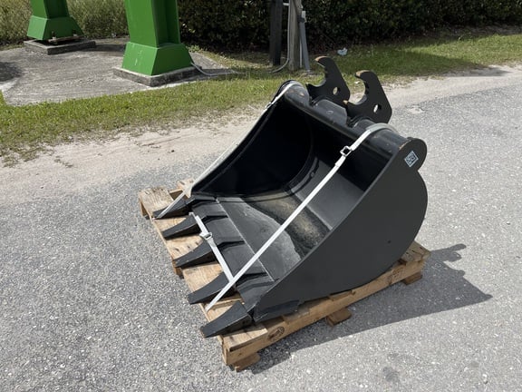 Image of John Deere 30 IN HEAVY DUTY BUCKET