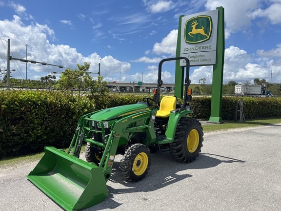 Image of John Deere 3025E