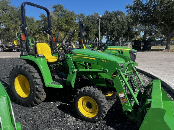 Image of John Deere 3025E