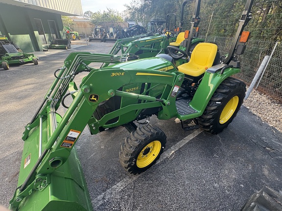 Image of John Deere 3025E