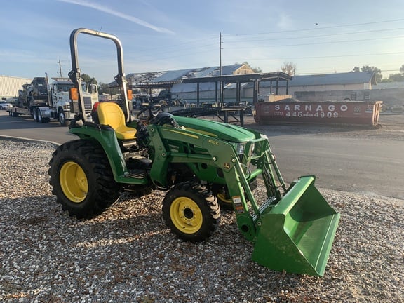 Image of John Deere 3025E